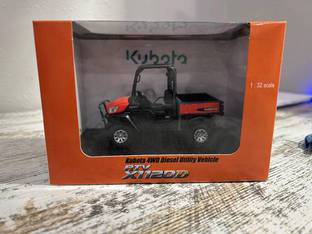 Kubota 1/32 SCALE RTVX1120D