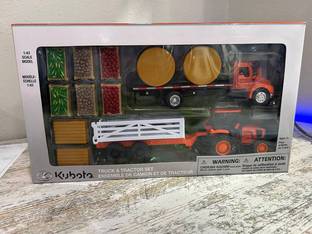 Kubota 1/43 SCALE TRUCK & TRACTOR SET
