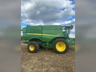 2014 John Deere S670