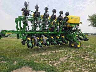 2024 John Deere 1795