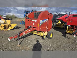 2012 New Holland ROLL-BELT 450 UTILITY