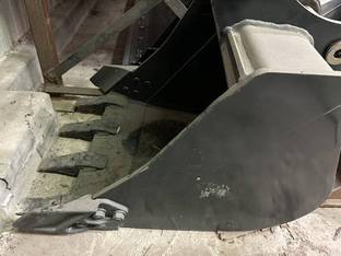 2018 Hyundai R80CR-9A