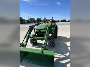 2019 John Deere 4066M