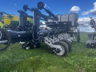 2024 Harvest International PB4030BRT