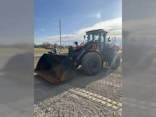 2025 Hitachi ZW220-7