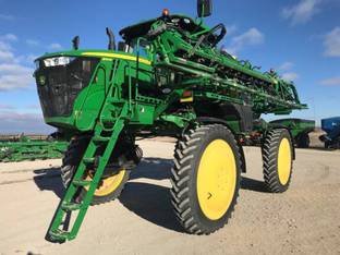 2021 John Deere R4044