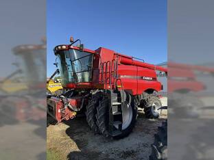 2010 Case IH 7088