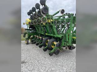 2004 John Deere 1790