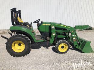2019 John Deere 2038R