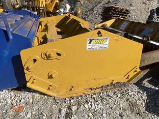 Arctic Snowplows 8' SECTIONAL LD SNOW PUSHER