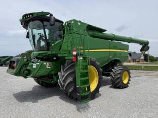 2021 John Deere S790