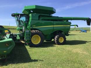 2023 John Deere S780