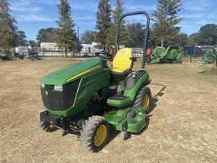2015 John Deere 1025R