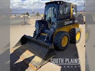 2018 John Deere 320G