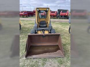 1993 New Holland L455