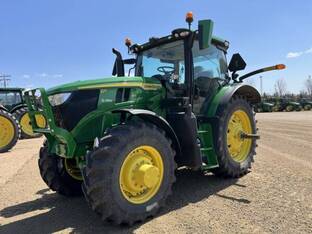 2023 John Deere 6R 165