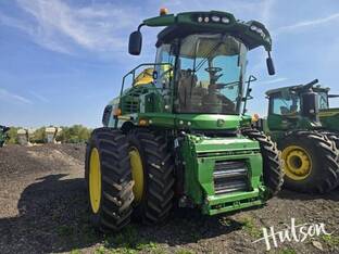 2022 John Deere 9800