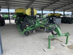 2020 John Deere 1775NT