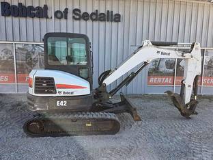 2020 Bobcat E42