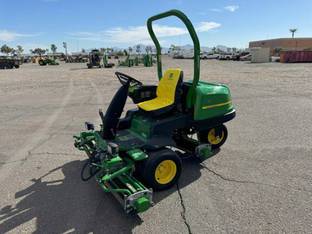 2017 John Deere 2500E