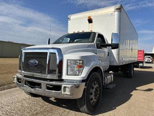 2017 Ford F750 XL