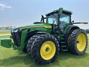 2024 John Deere 8R 340