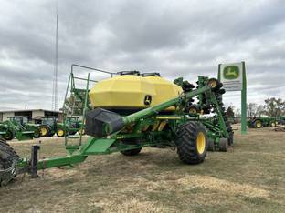 2011 John Deere 1890