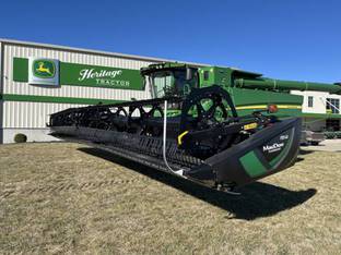 2021 MacDon Industries FD140