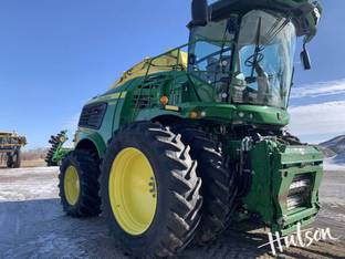 2022 John Deere 9800