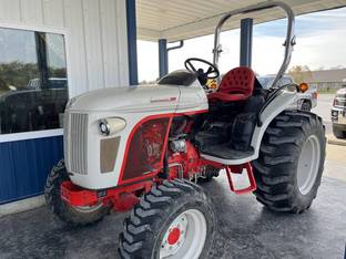 2009 New Holland BOOMER 8N