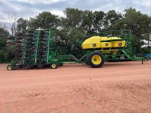2014 John Deere 1895
