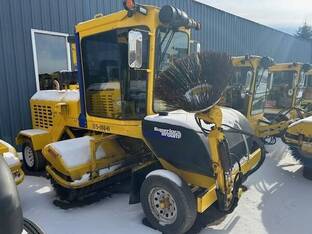 2019 Superior Broom DT74C