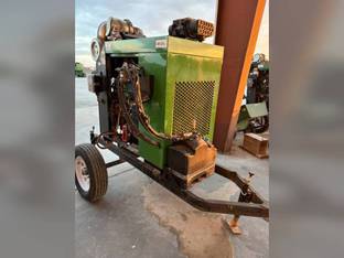 2023 John Deere 4T125