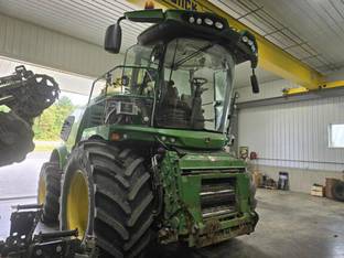 2021 John Deere 9800