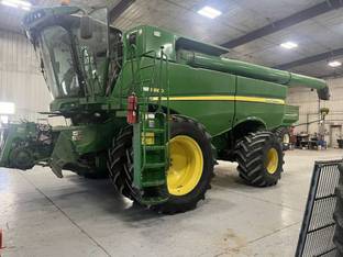 2012 John Deere S680