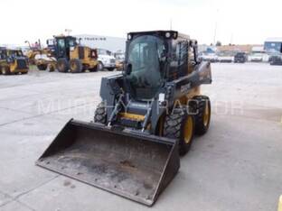 2023 John Deere 324G