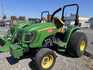 2011 John Deere 4720