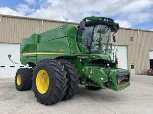 2023 John Deere S780