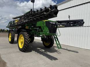 2019 John Deere R4038