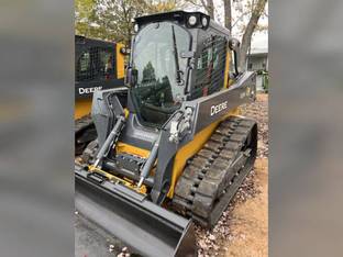 2025 John Deere 325G