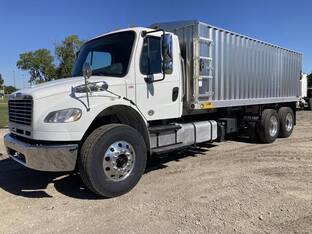 2016 Freightliner BUSINESS CLASS M2 106