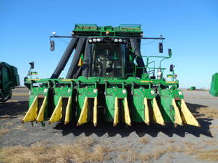 2019 John Deere CP690