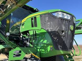 2023 John Deere 412R