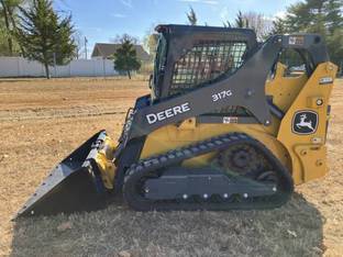 2023 John Deere 317G