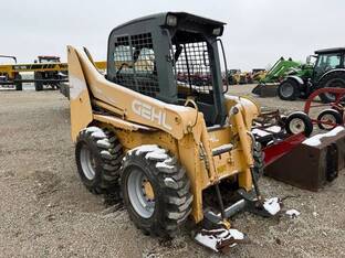 2005 Gehl 5640