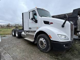 2022 Peterbilt 579