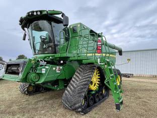 2023 John Deere S770