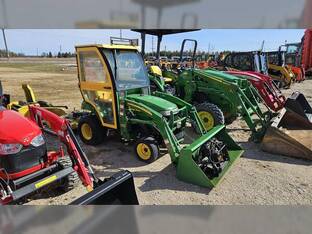 2010 John Deere 2305