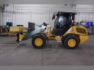 2023 John Deere 204G