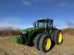 2018 John Deere 8295R